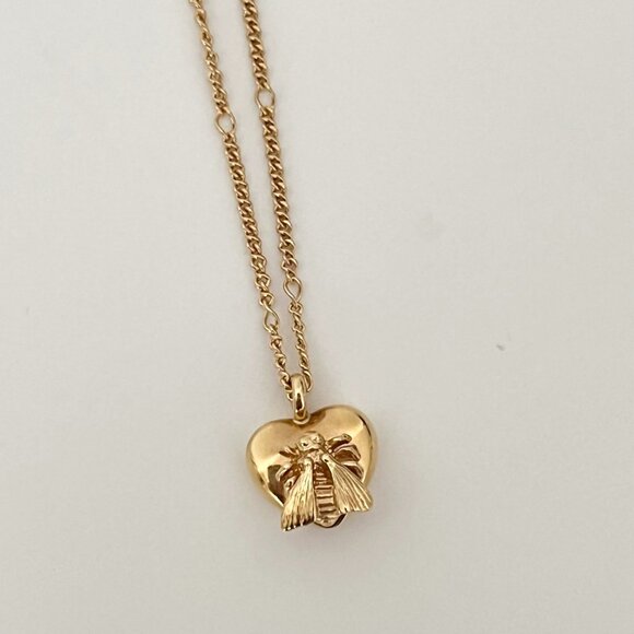 Gucci 18K Yellow Gold Bee Heart Le Marche des Merveilles Pendant Necklace - Picture 1 of 7